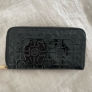 Tory Burch Patent Leather Wallet
